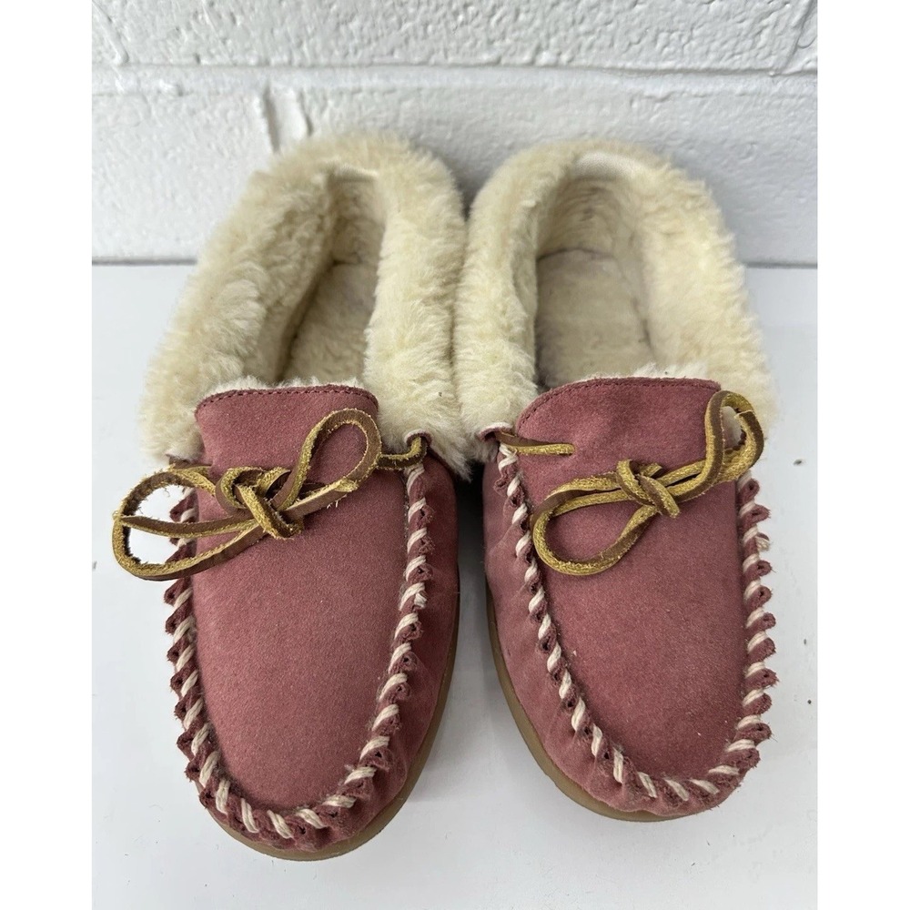 Woman's Slippers L.L.Bean Wicked Good Moccasins Size 6 Purple